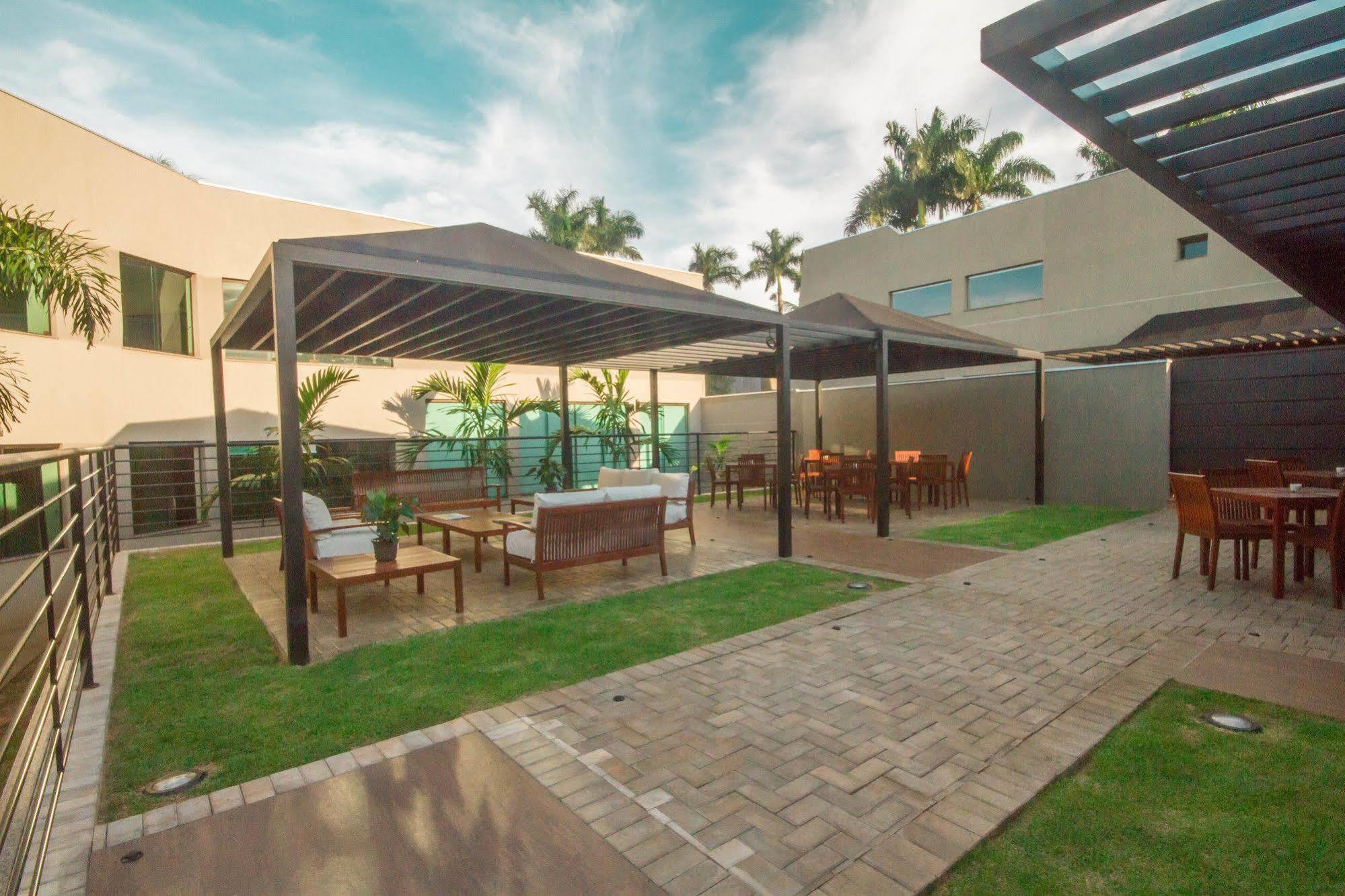 Gales Park Hotel Dourados Ngoại thất bức ảnh